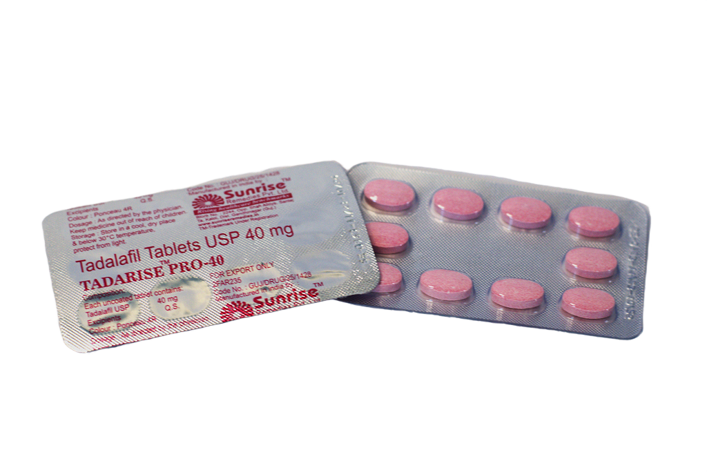 Blister Tadarise Pro 40 sa ružičastim tabletama i poleđina sa deklaracijom tadalafil 40 mg
